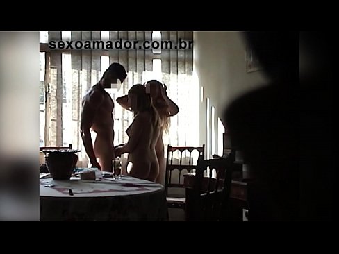 ❤️ Ħbieb sesswali jistiednu raġel ġgant u threesome miegħu ☑ Porn sabiħ lilna ❌️❤